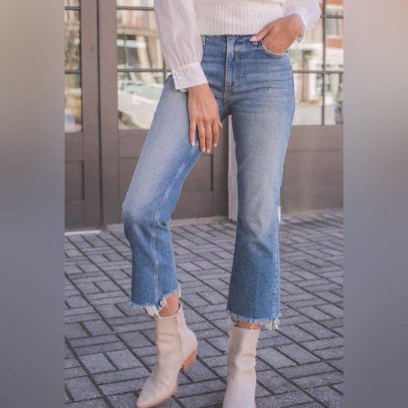 Joe's Jeans Denim - Joe’s Callie High Rise Raw Hem Cropped Boot Jeans